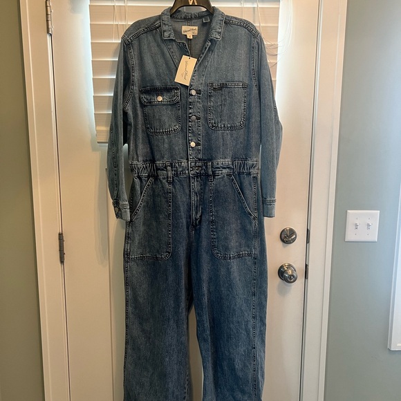 NWT Universal Thread Utility Denim Jumpsuit - Picture 6 of 10